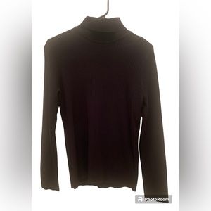 Calvin Klein black ribbed turtle neck, L